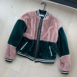 ASOS Noisy May - Mauve Green Faux Fur Bomber Jacket - Size Medium NWT
